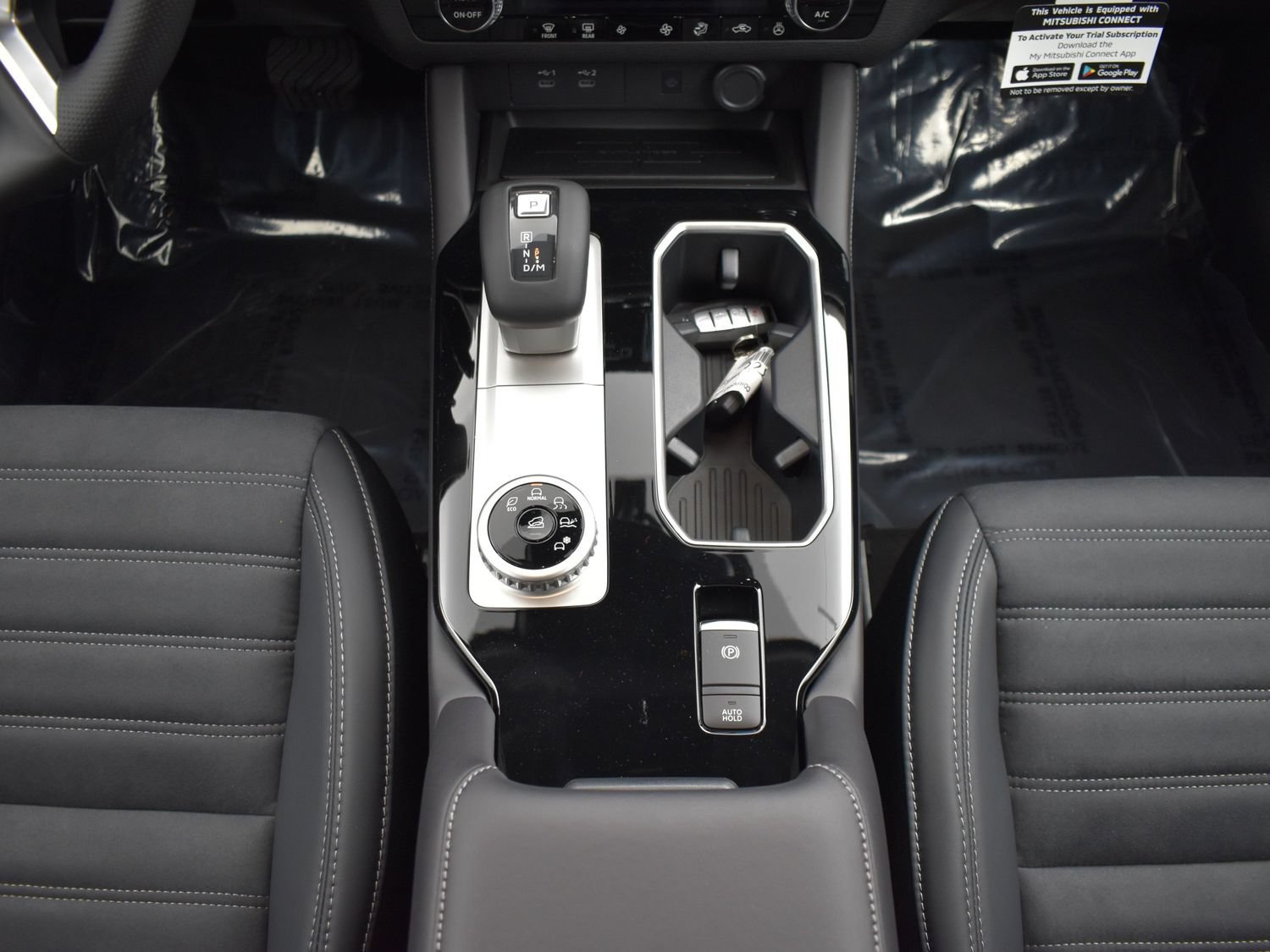 New 2026 Black Diamond Mitsubishi SE 1.5T 2WD image 16