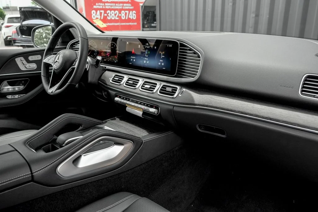 New 2026 Black Mercedes-Benz GLE 350 image 23