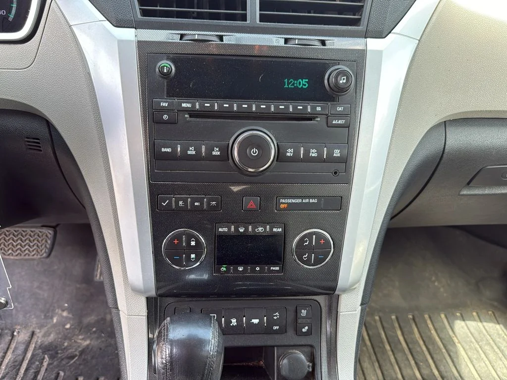 2011 Chevrolet Traverse LTZ - Photo 18