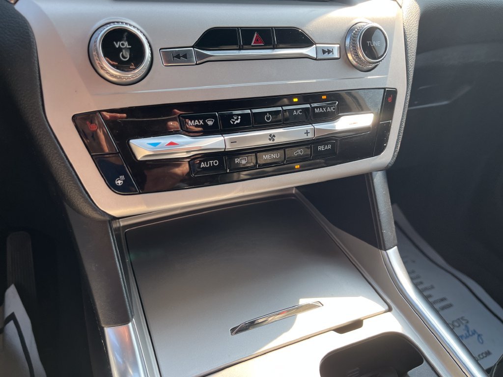 Used 2024 White Ford Timberline image 20