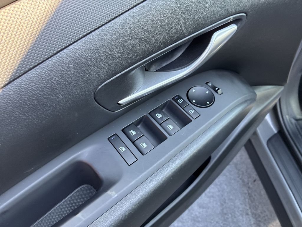 2026 Hyundai Tucson SE - Photo 13