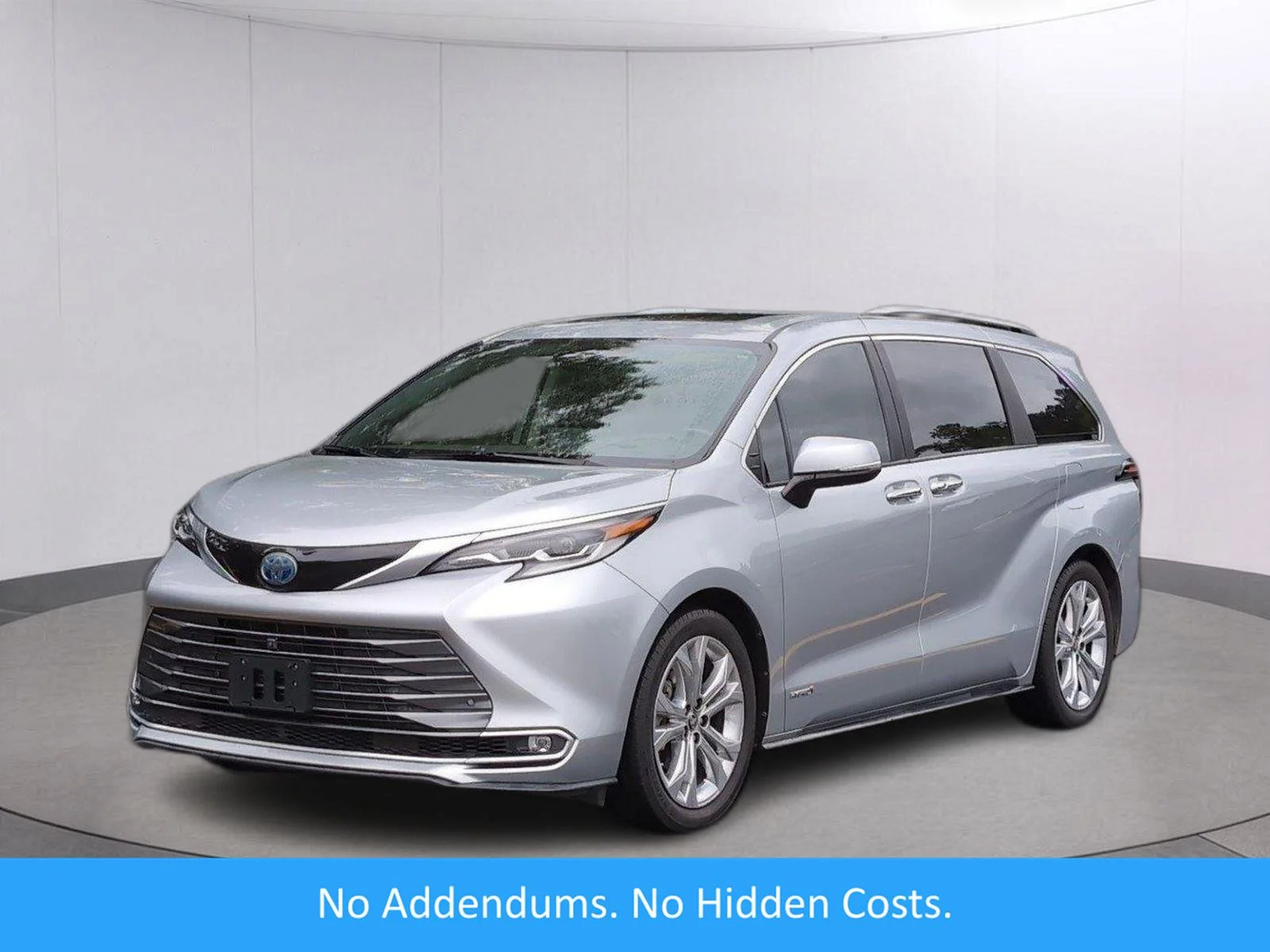 Used 2021 Celestial Silver Metallic Toyota Platinum 7-Passenger image 1