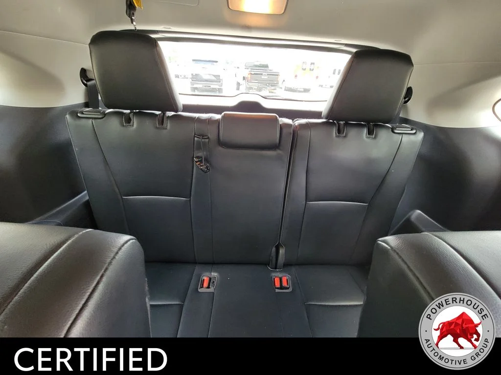 Used 2022 Gray Toyota XLE image 18