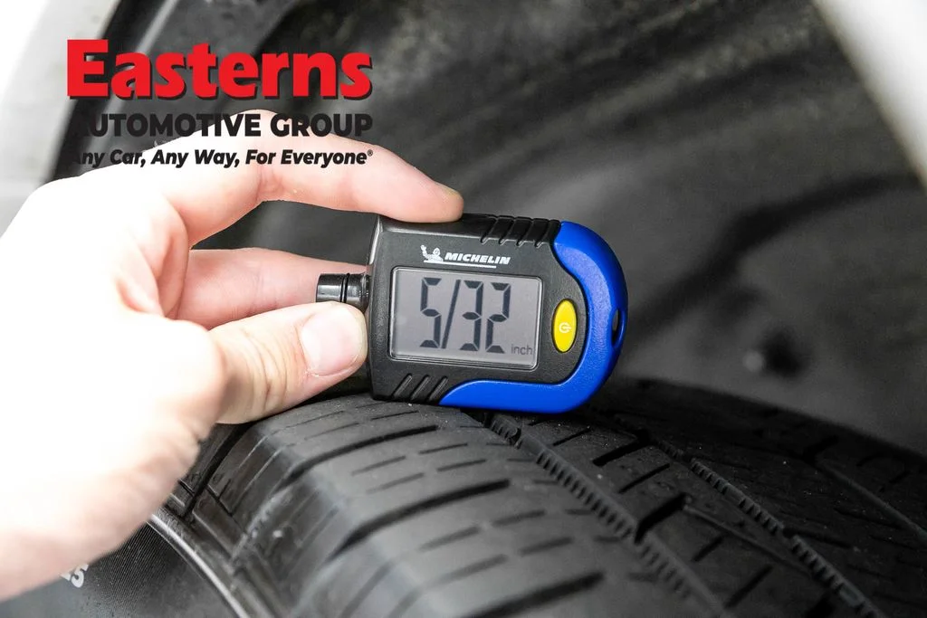 Used 2022 White Jeep Overland 4xe image 30