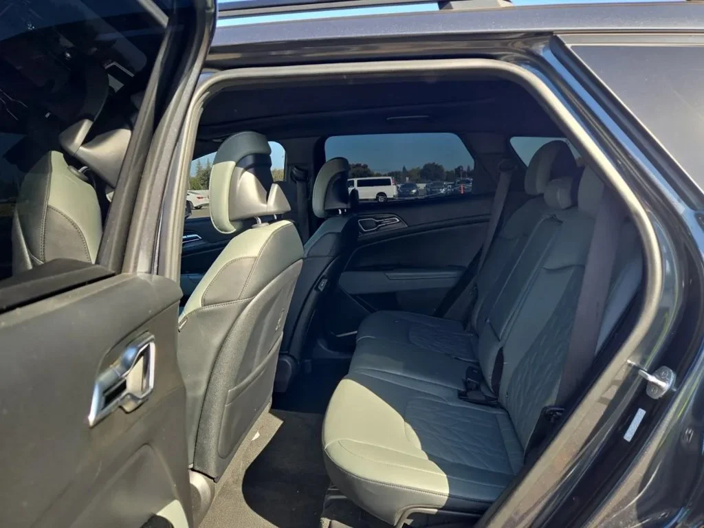 Used 2023 Gray Kia X-Pro image 9