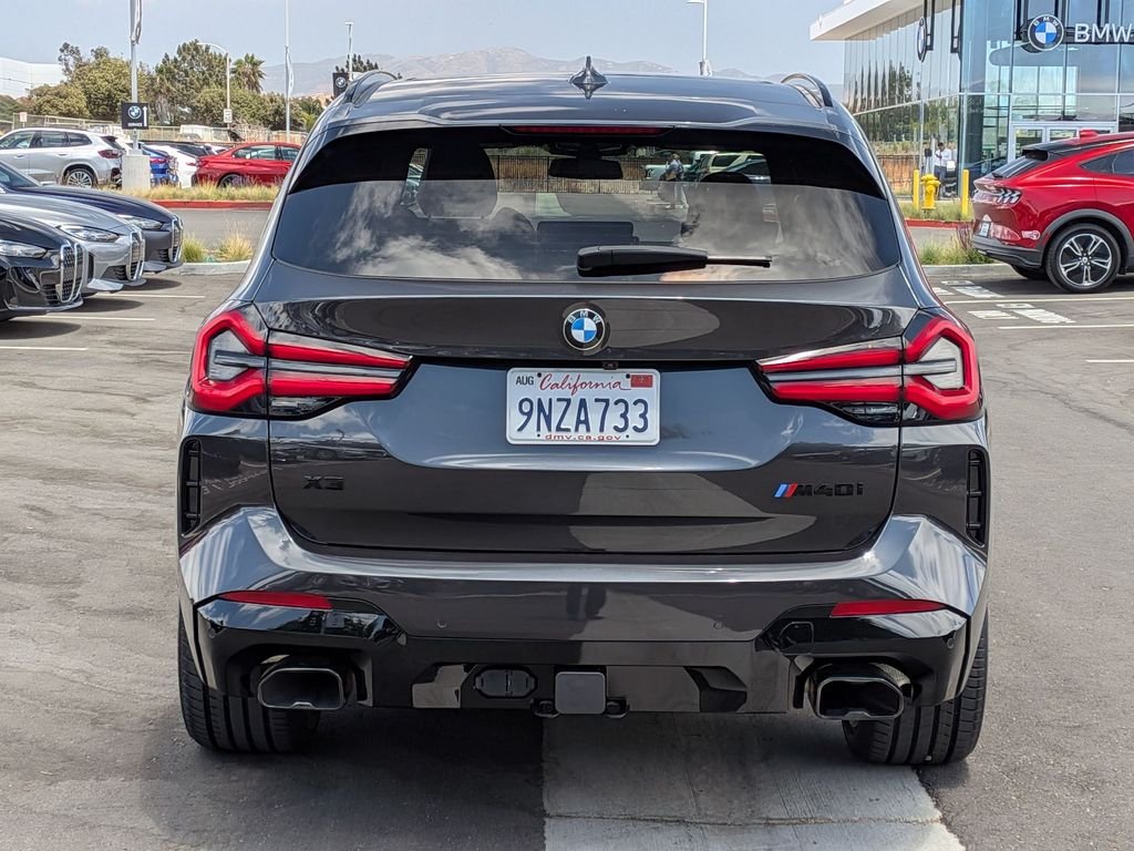 Used 2024 Gray BMW M40i image 6
