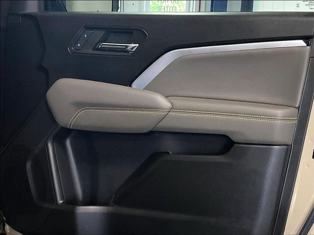 Used 2024 Beige Chevrolet ZR2 image 12