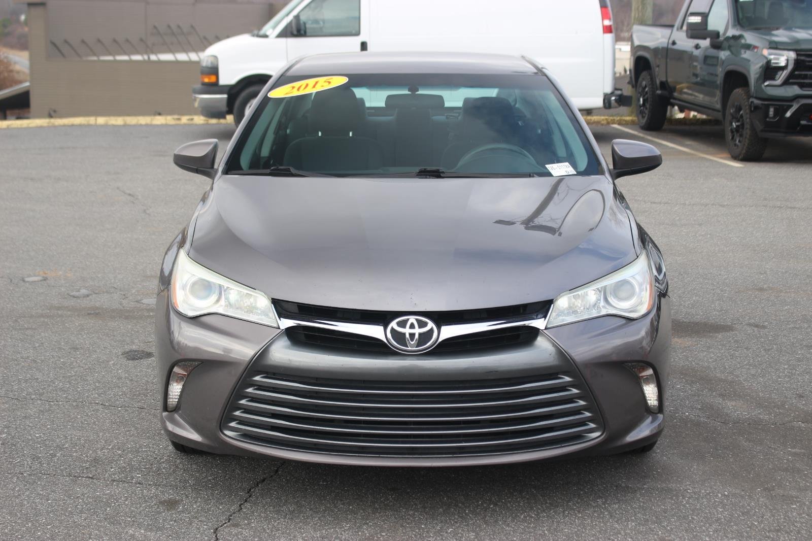 Used 2015 Toyota Camry LE with VIN 4T1BF1FK9FU096309 for sale in Morganton, NC