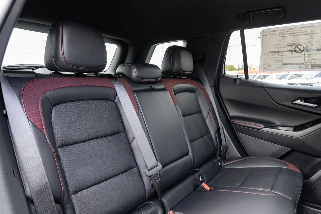 2027 Chevrolet Equinox RS - Photo 27