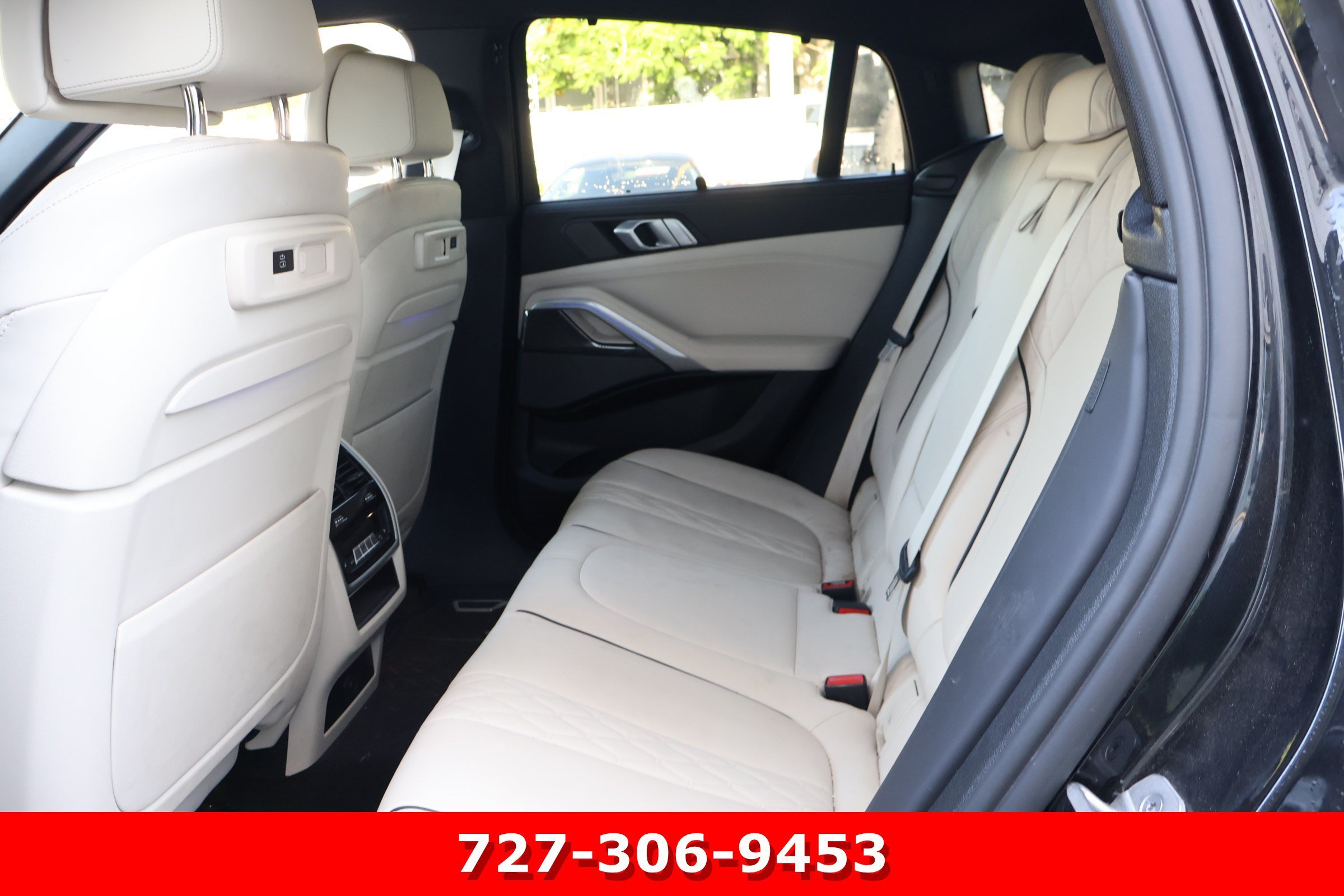 Used 2021 Black Sapphire Metallic BMW M50i image 13
