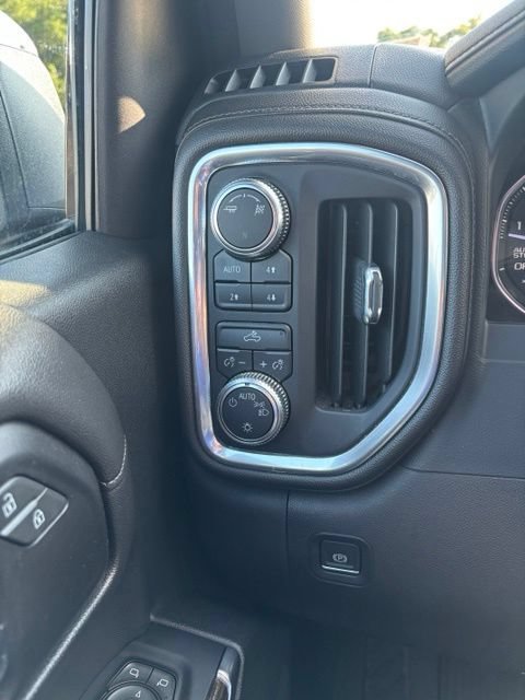 Used 2019 Summit White GMC SLE image 19