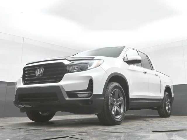 Used 2023 White Honda RTL-E image 43