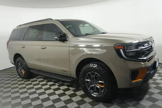 New 2027 Marsh Gray Ford Tremor® image 1