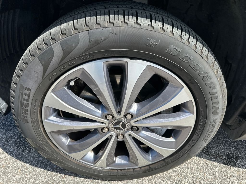 Certified Used 2023 Black Mercedes-Benz GLE 350 image 15
