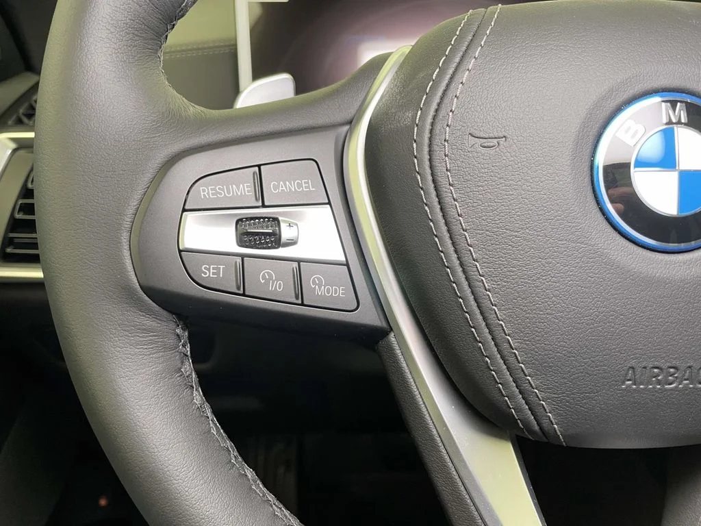 2026 BMW X5 50e - Photo 33