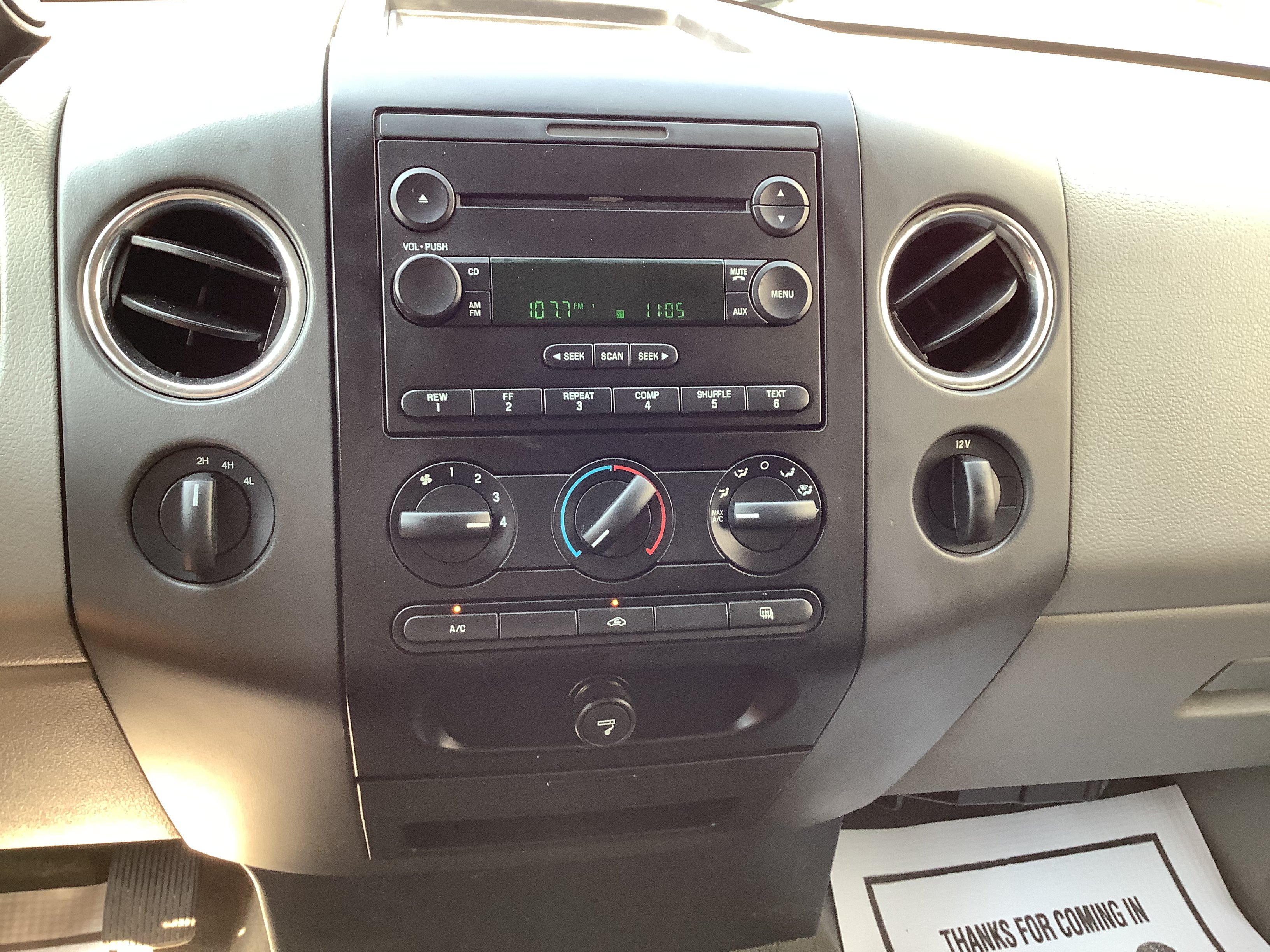 Used 2005 Silver Ford XLT image 13