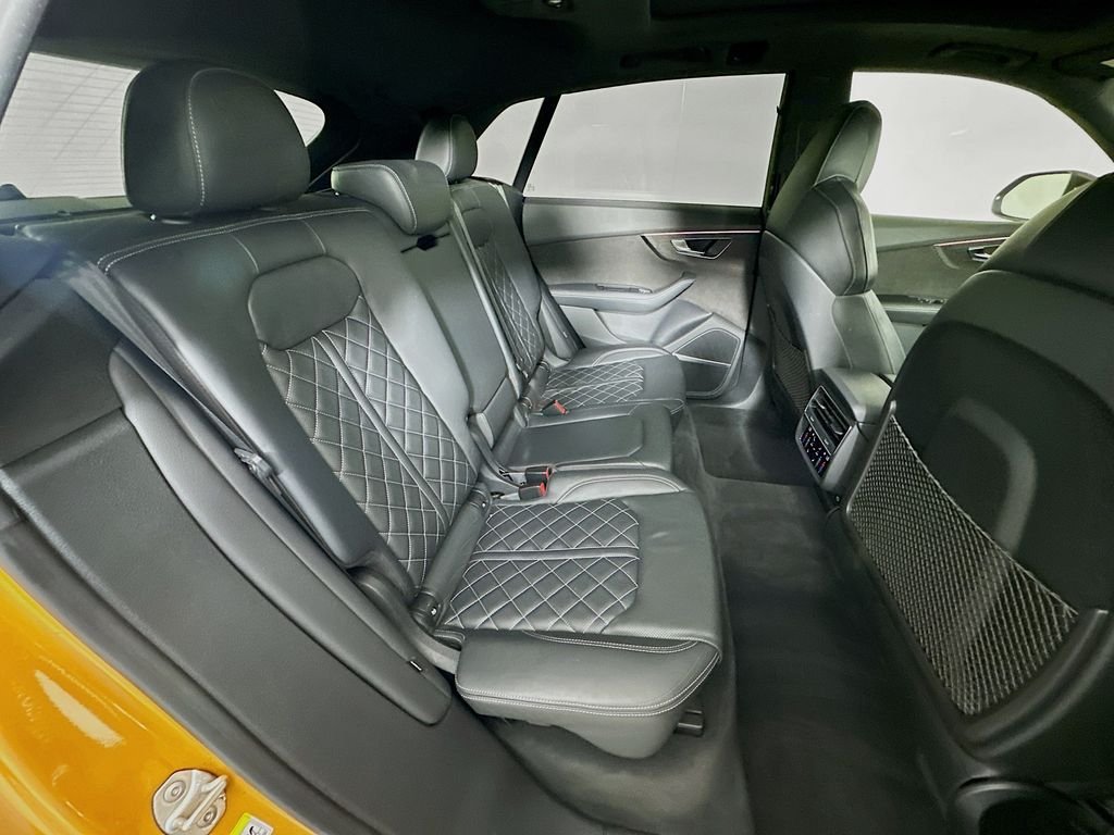Used 2021 Dragon Orange Metallic Audi 4.0T Prestige image 28
