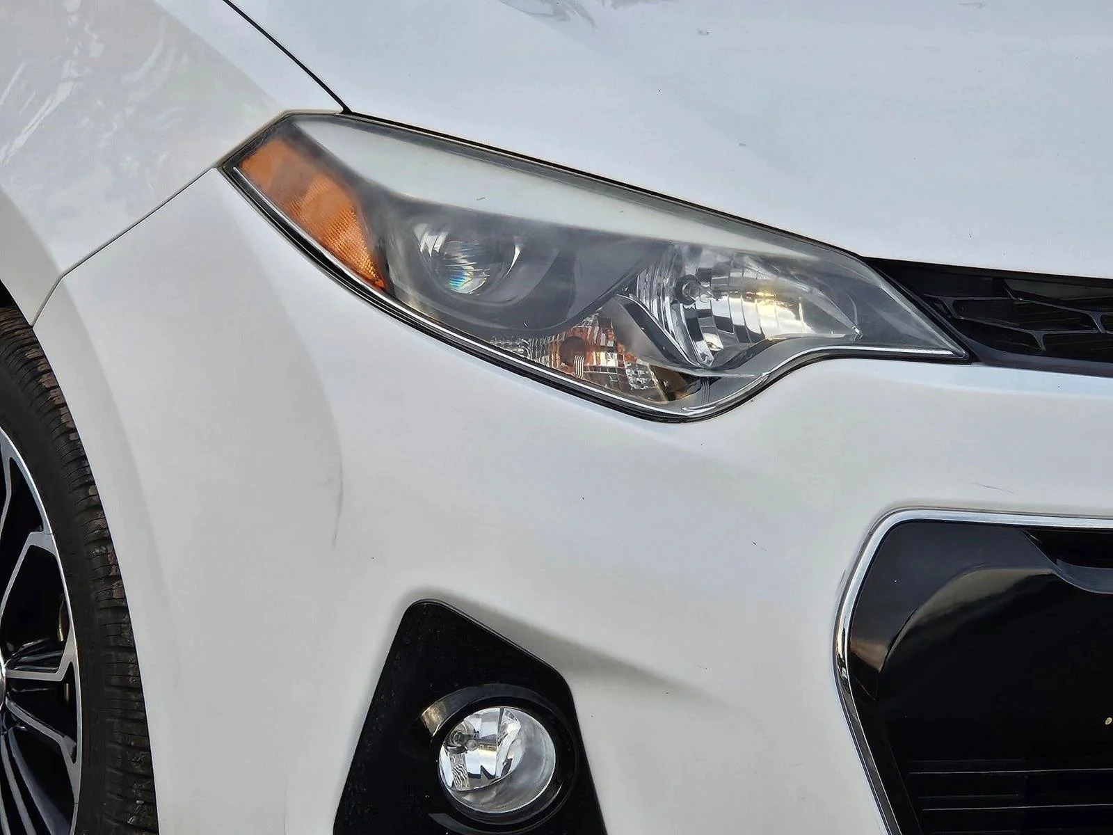 Used 2015 Super White Toyota S Plus image 4