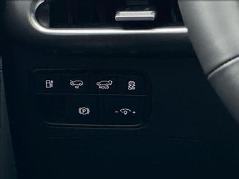 New 2026 Snow White Pearl Hyundai SEL image 34