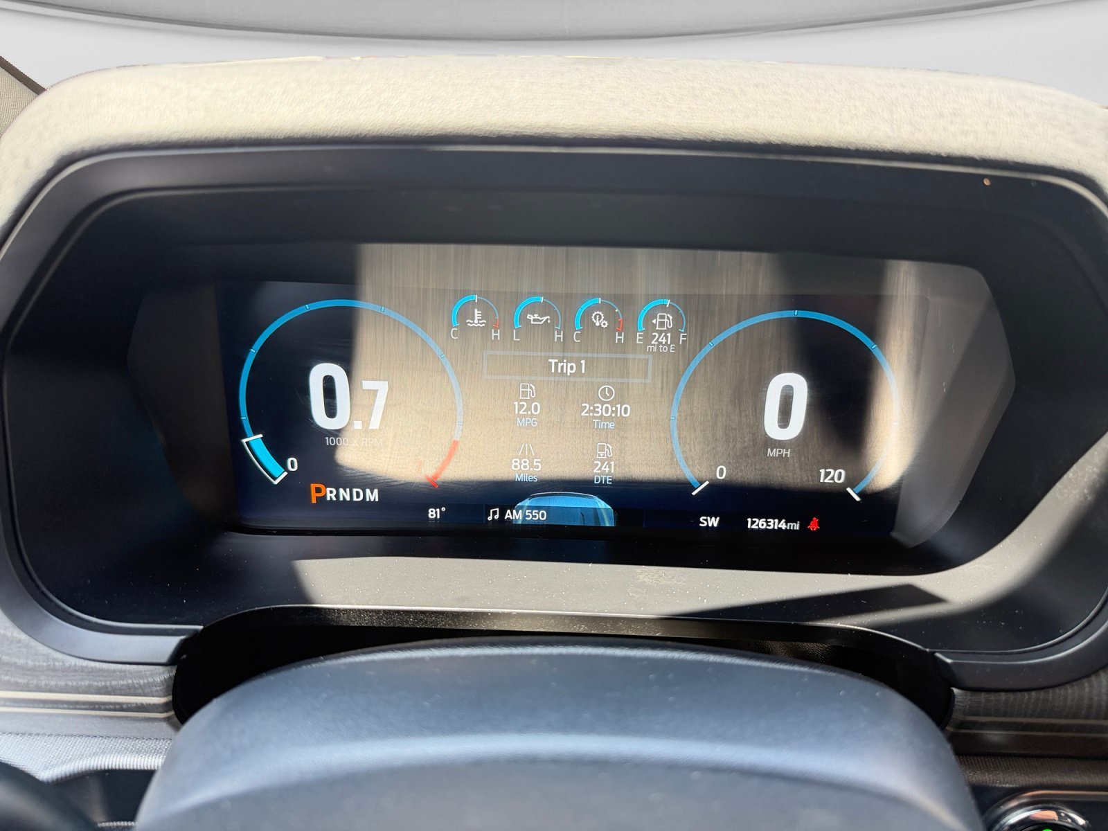 Used 2022 White Metallic Ford Platinum image 14