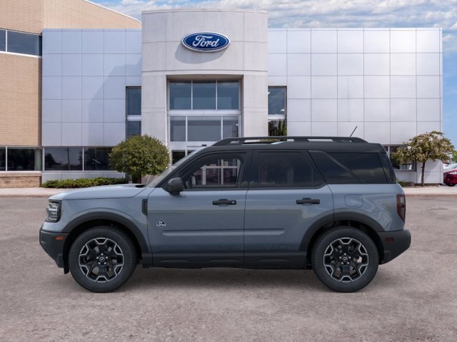 New 2026 Azure Gray Metallic Ford Outer Banks image 3