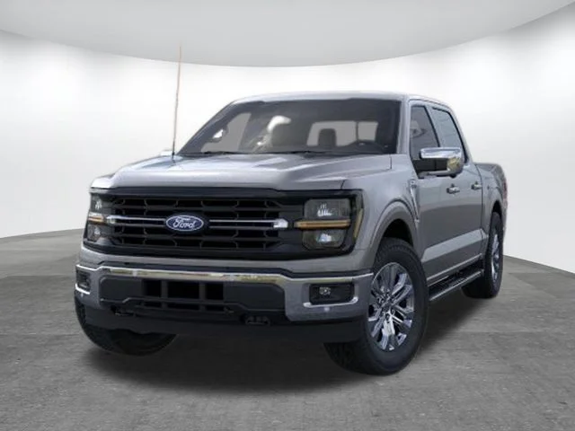 New 2026 Carbonized Gray Metallic Ford XLT image 2