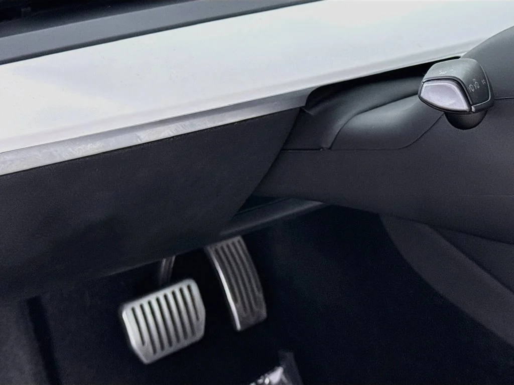 Used 2020 Black Tesla Long Range image 10