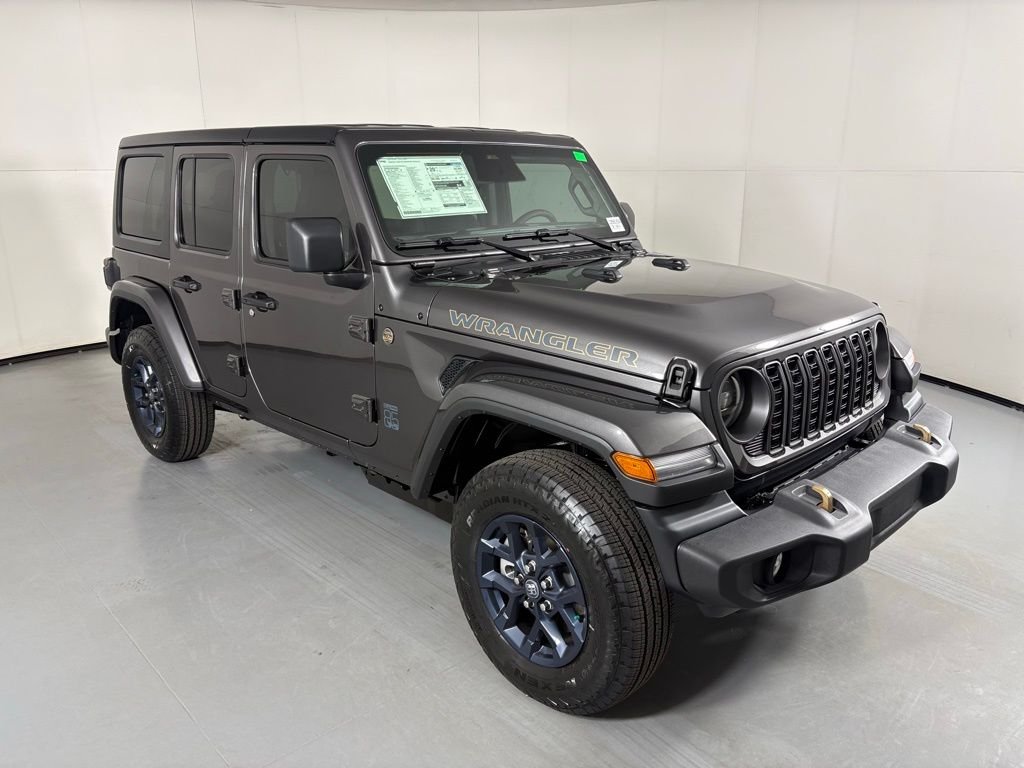 New 2026 Granite Crystal Metallic Clearcoat Jeep 85th Anniversary Edition image 2