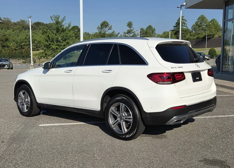 Used 2021 Polar White MERCEDES-BENZ GLC 300 SUV image 3