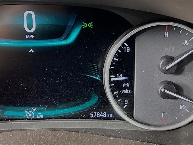 Used 2019 Gray Buick Essence image 9