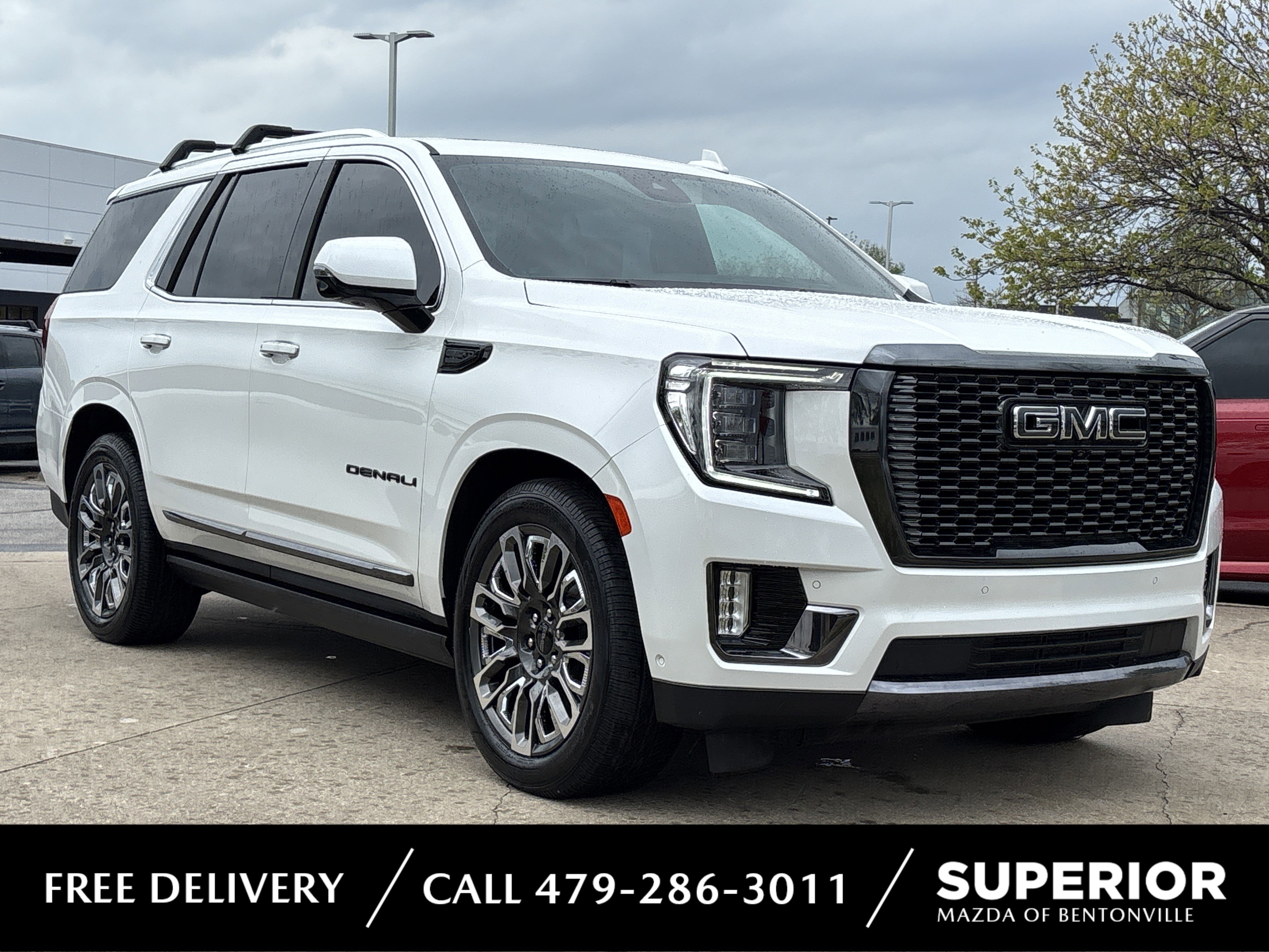Used 2023 White Frost Tricoat GMC Denali Ultimate 4WD image 1
