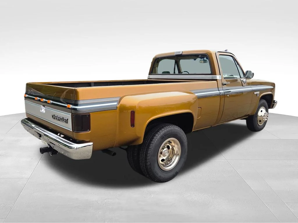 Used 1986 Brown Chevrolet  image 7