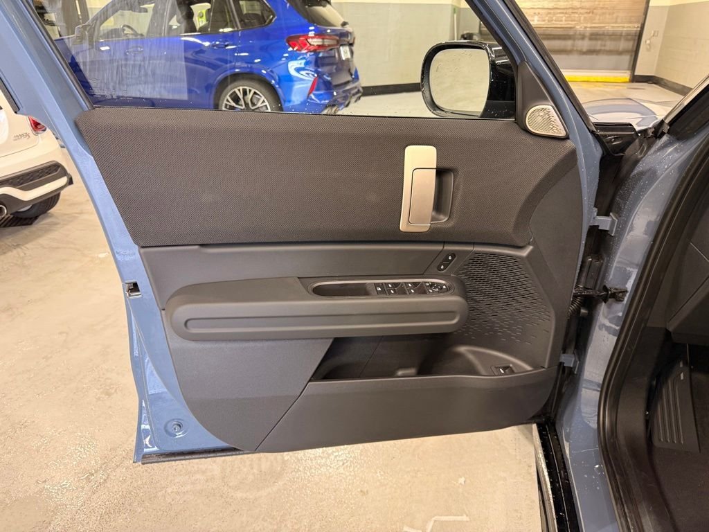 New 2027 Slate Blue Metallic MINI  image 10