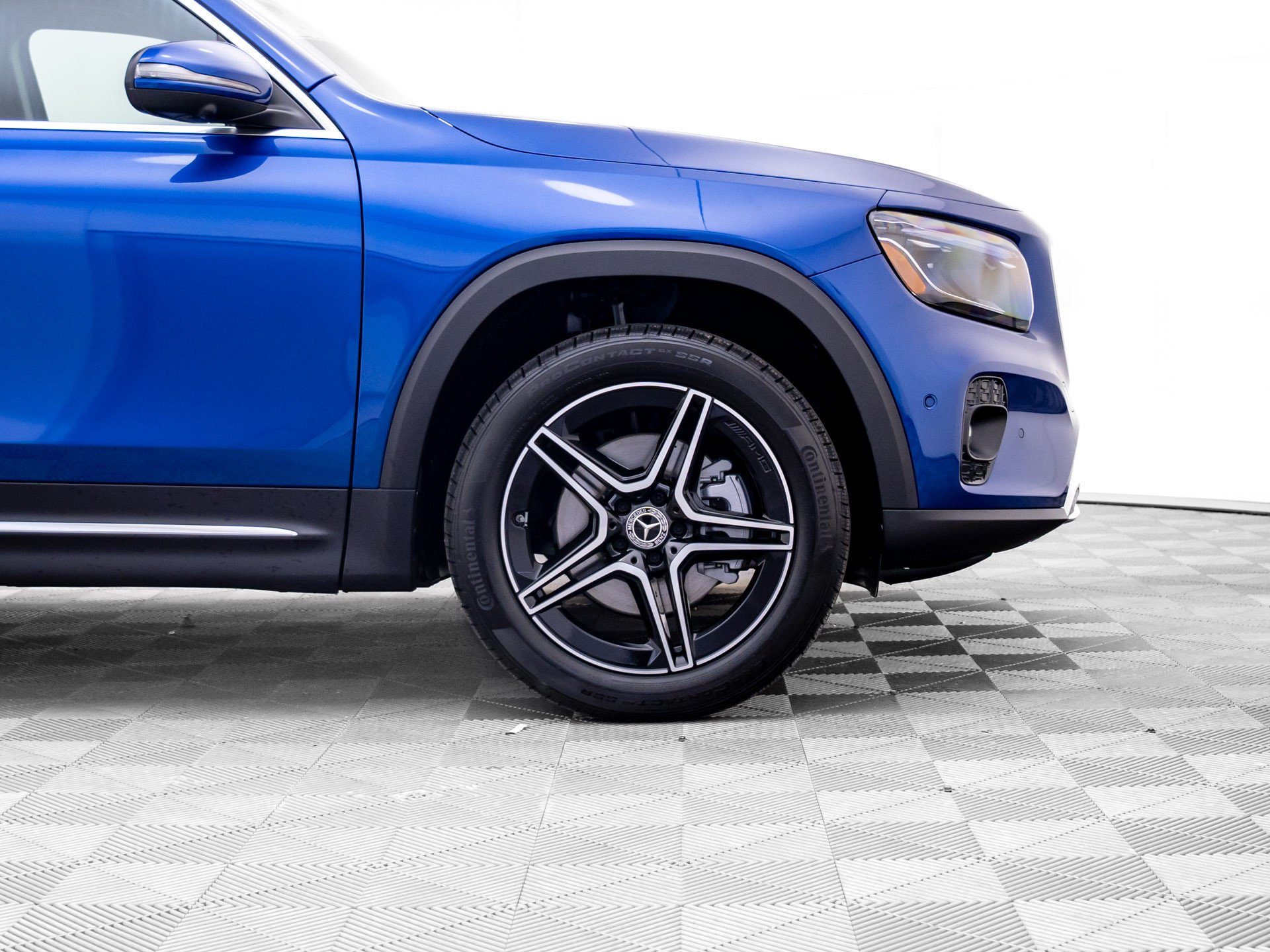 New 2026 Blue Mercedes-Benz GLB 250 image 82