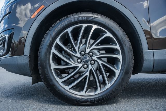 Used 2019 Brown Metallic Lincoln Reserve image 20