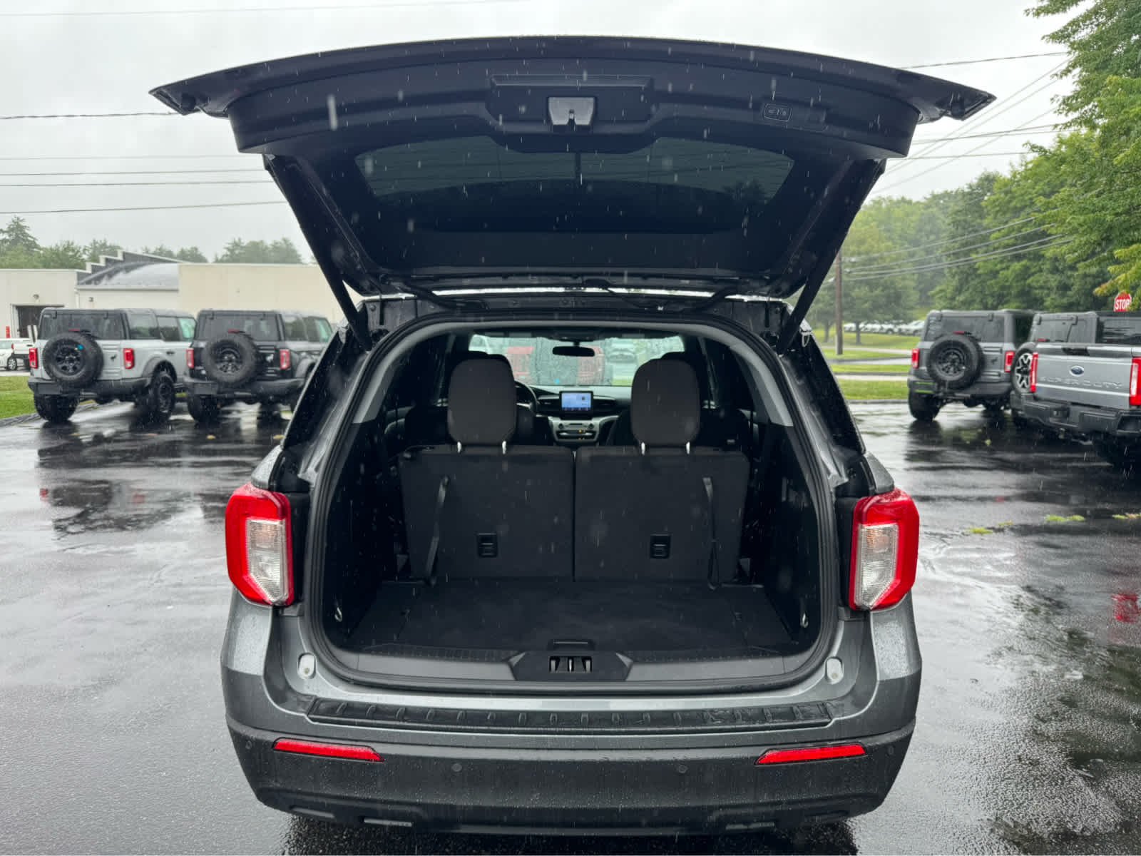 Used 2024 Carbonized Gray Ford XLT image 5