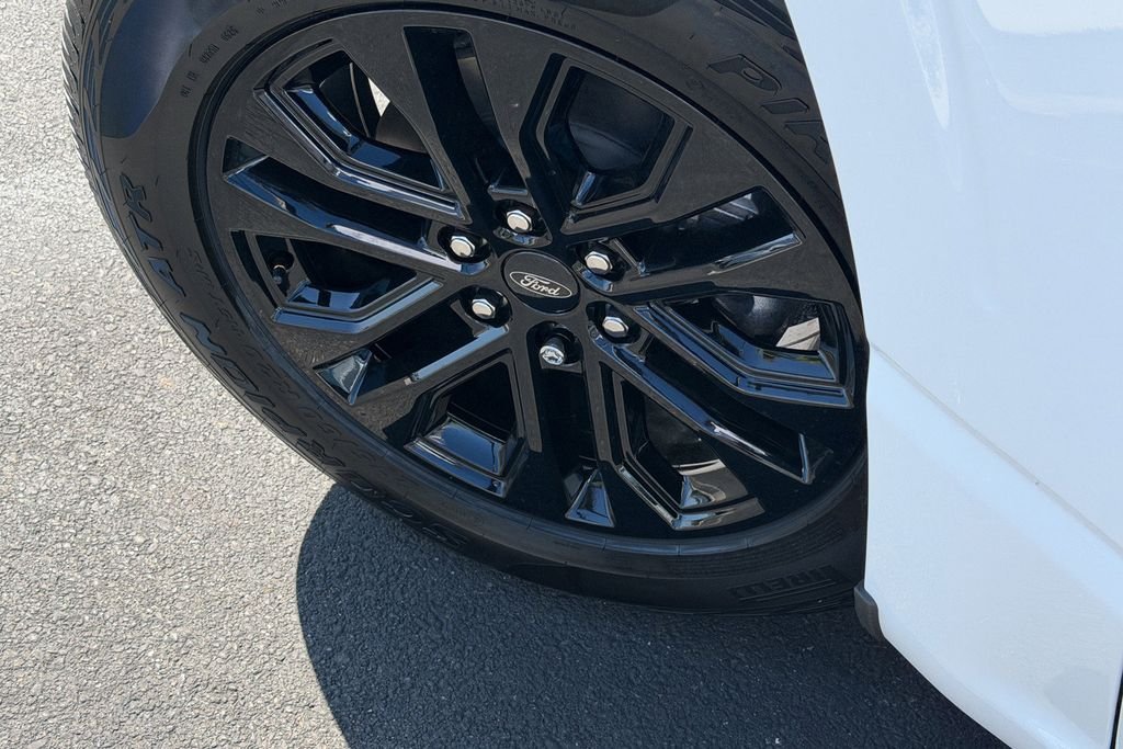 New 2026 White Ford XLT image 11