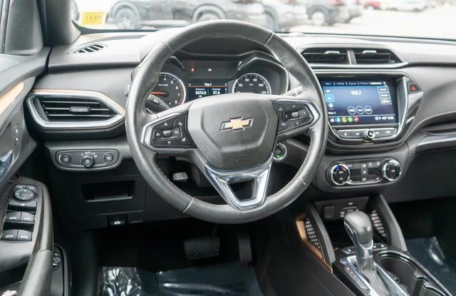 Used 2023 Yellow Chevrolet ACTIV image 15