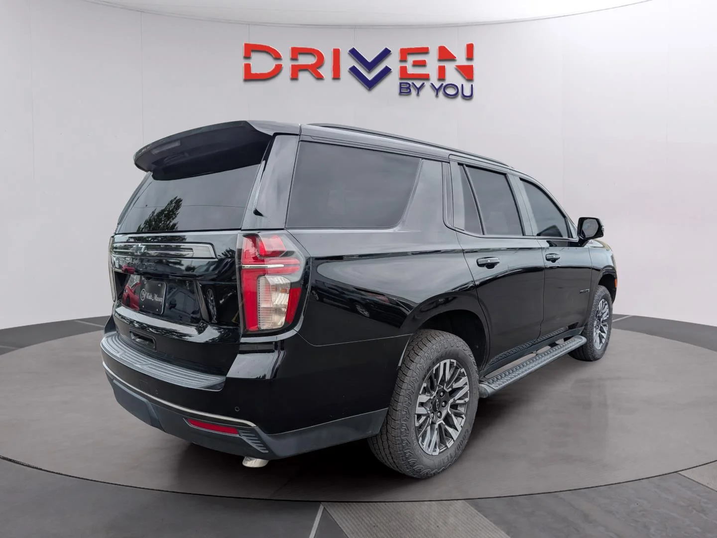 Used 2021 BLACK Chevrolet Z71 image 5