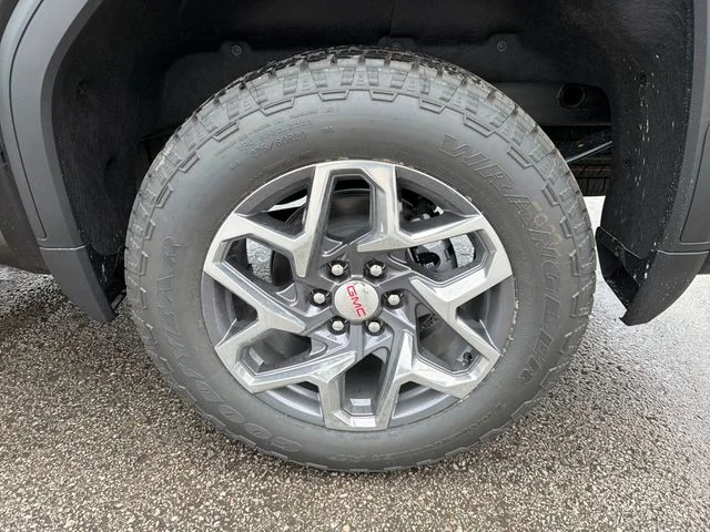 2026 GMC Sierra 1500 SLE - Photo 25