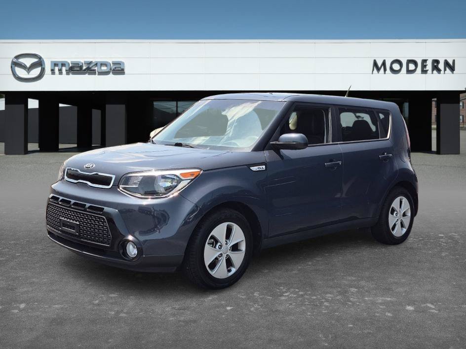 Used 2016 Fathom Blue Kia + image 1