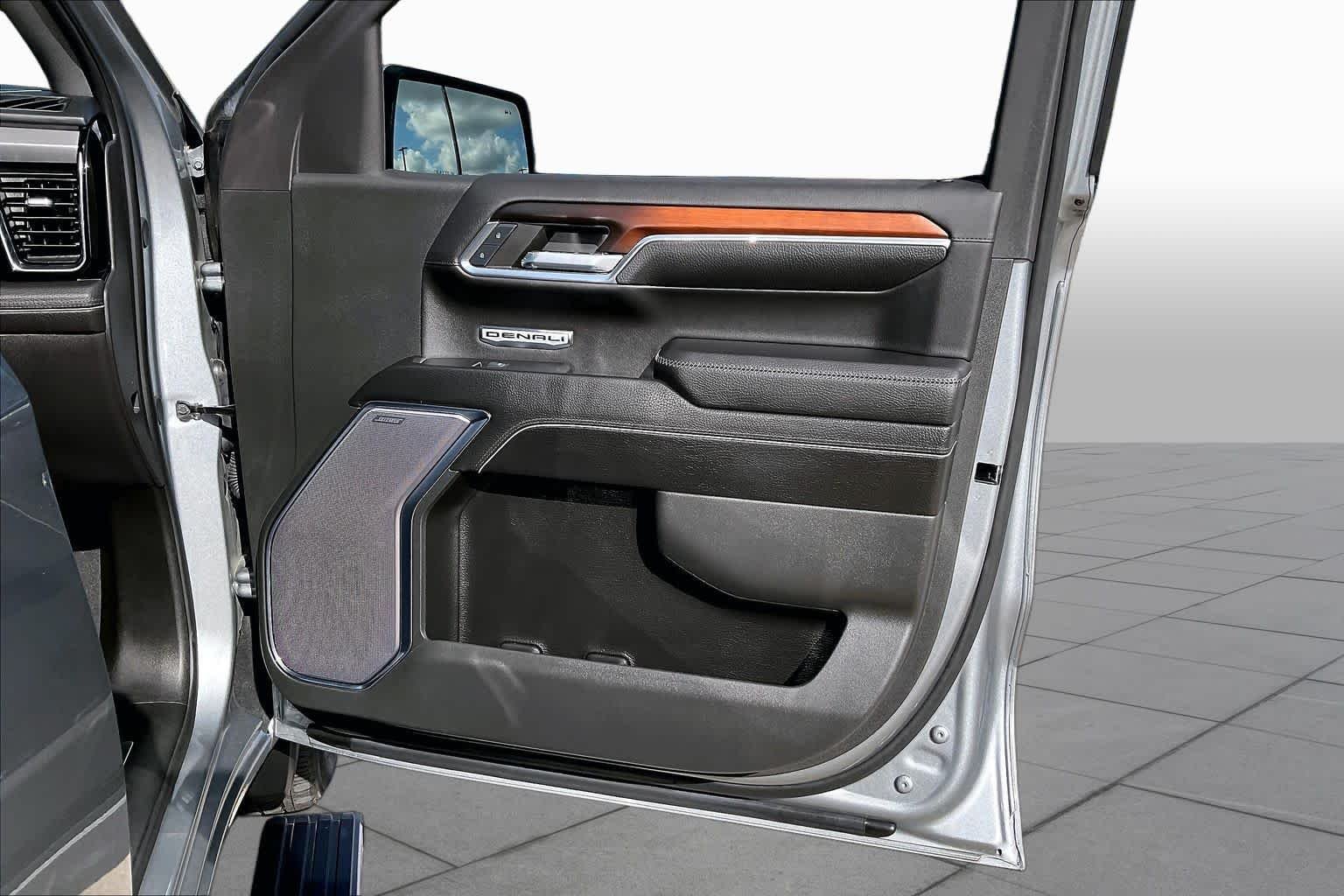Used 2024 Sterling Metallic GMC Denali image 23