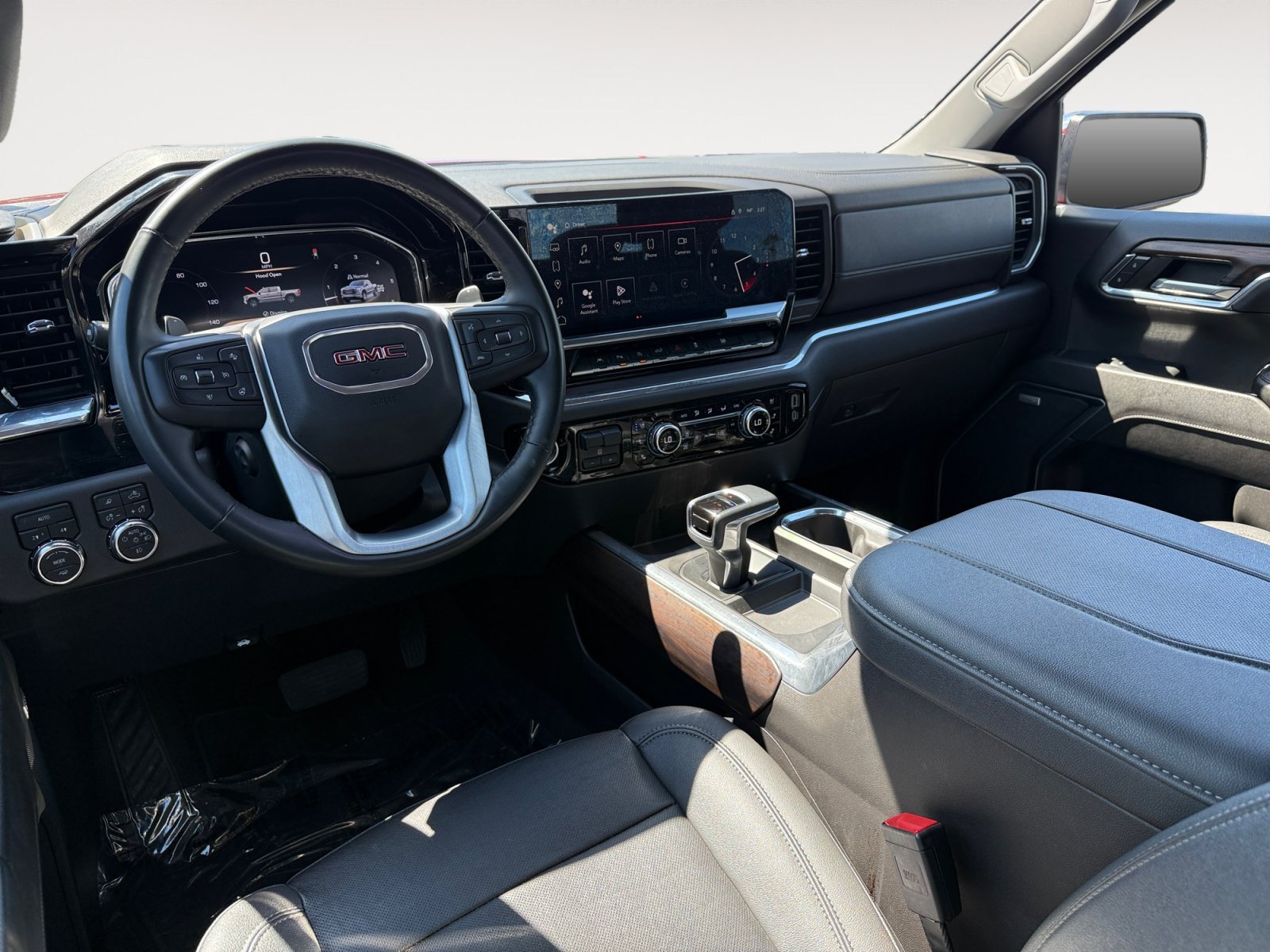 Used 2024 Volcanic Red GMC SLT image 15