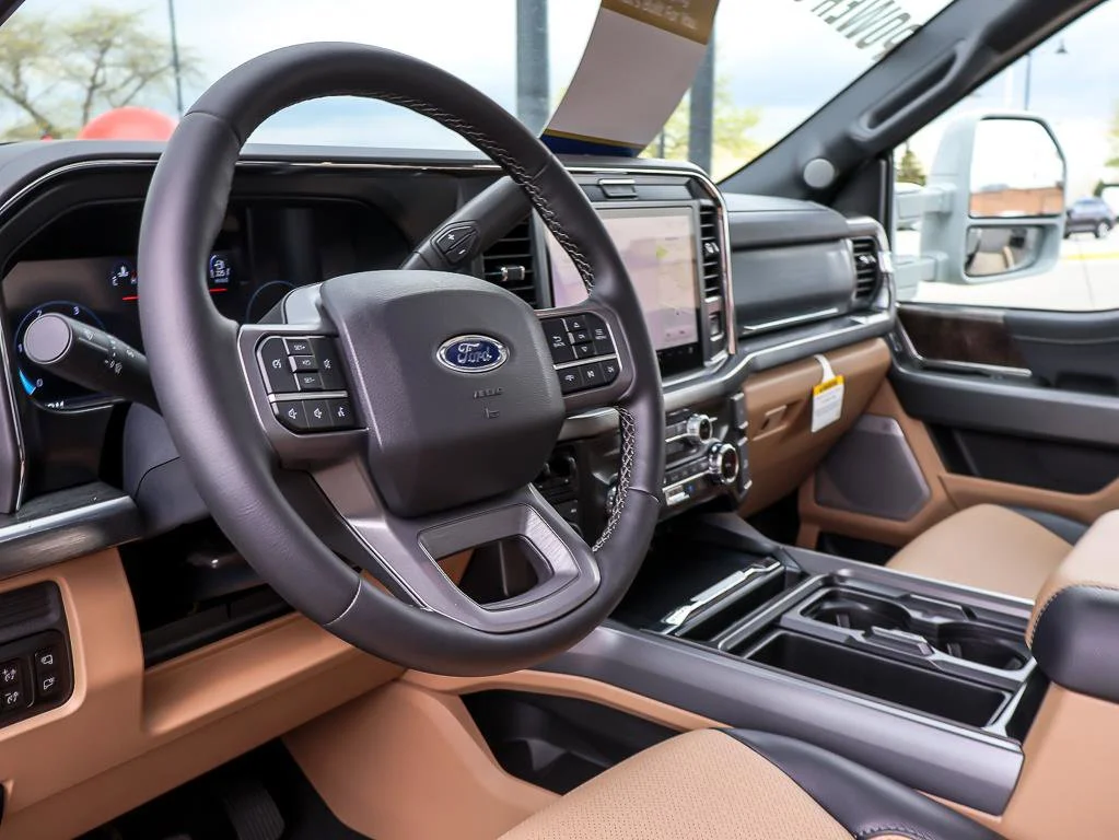 Used 2026 Avalanche Ford LARIAT image 19