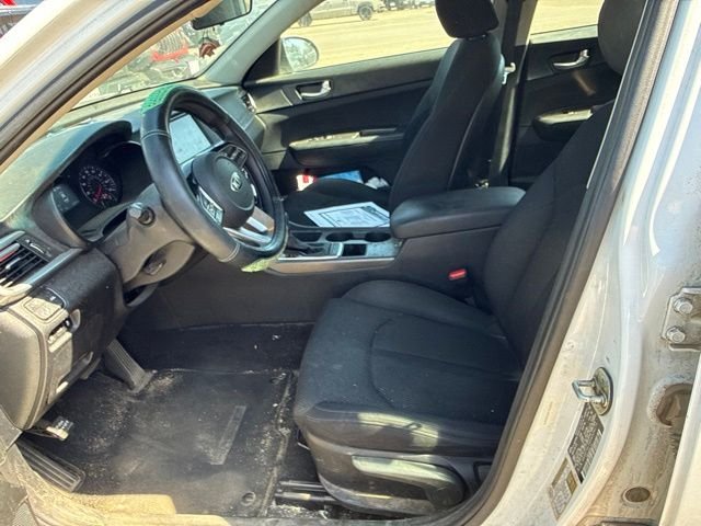 Used 2019 White Kia LX image 20