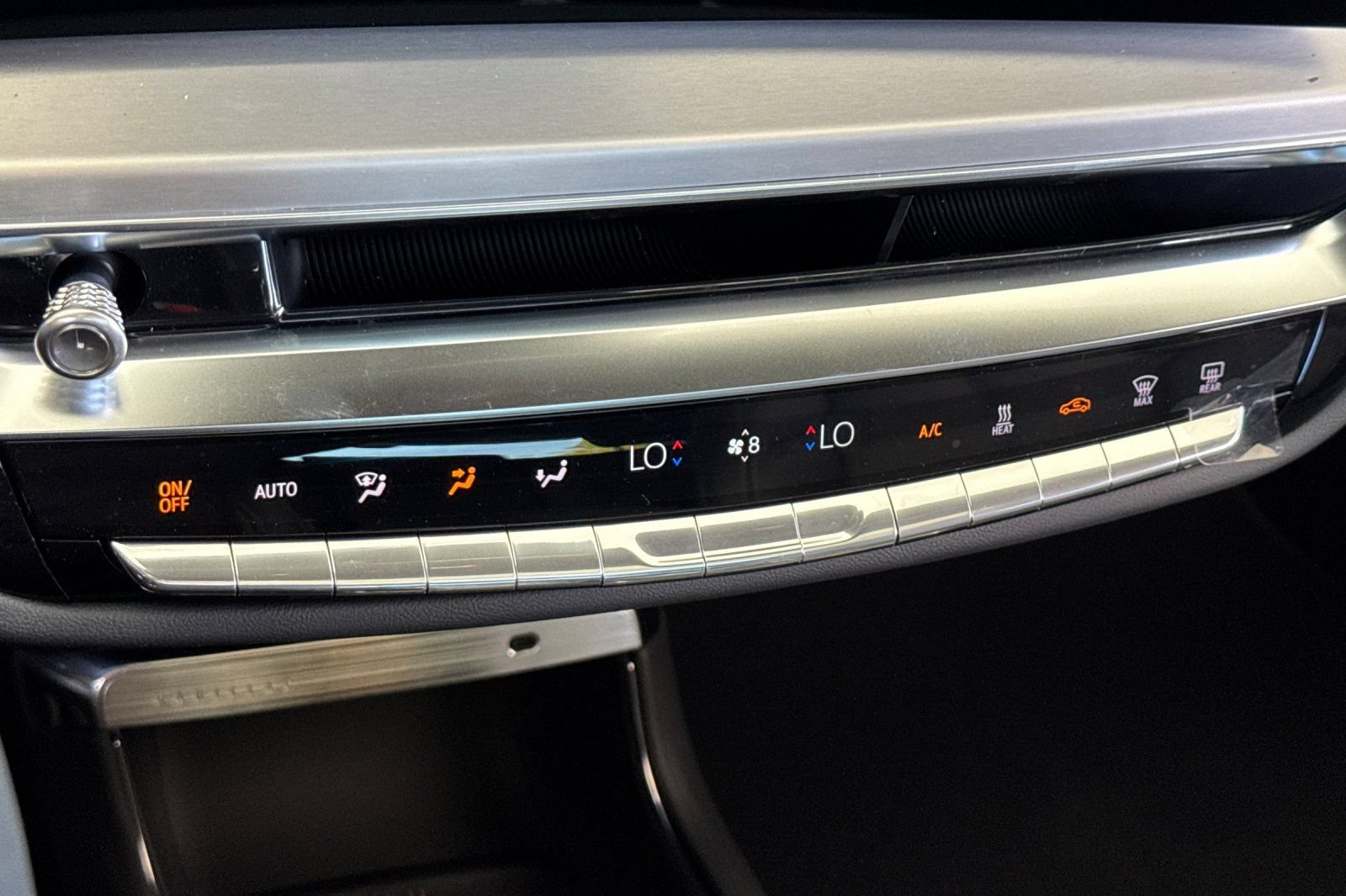 New 2026 Vibrant White Tricoat Cadillac Sport image 19