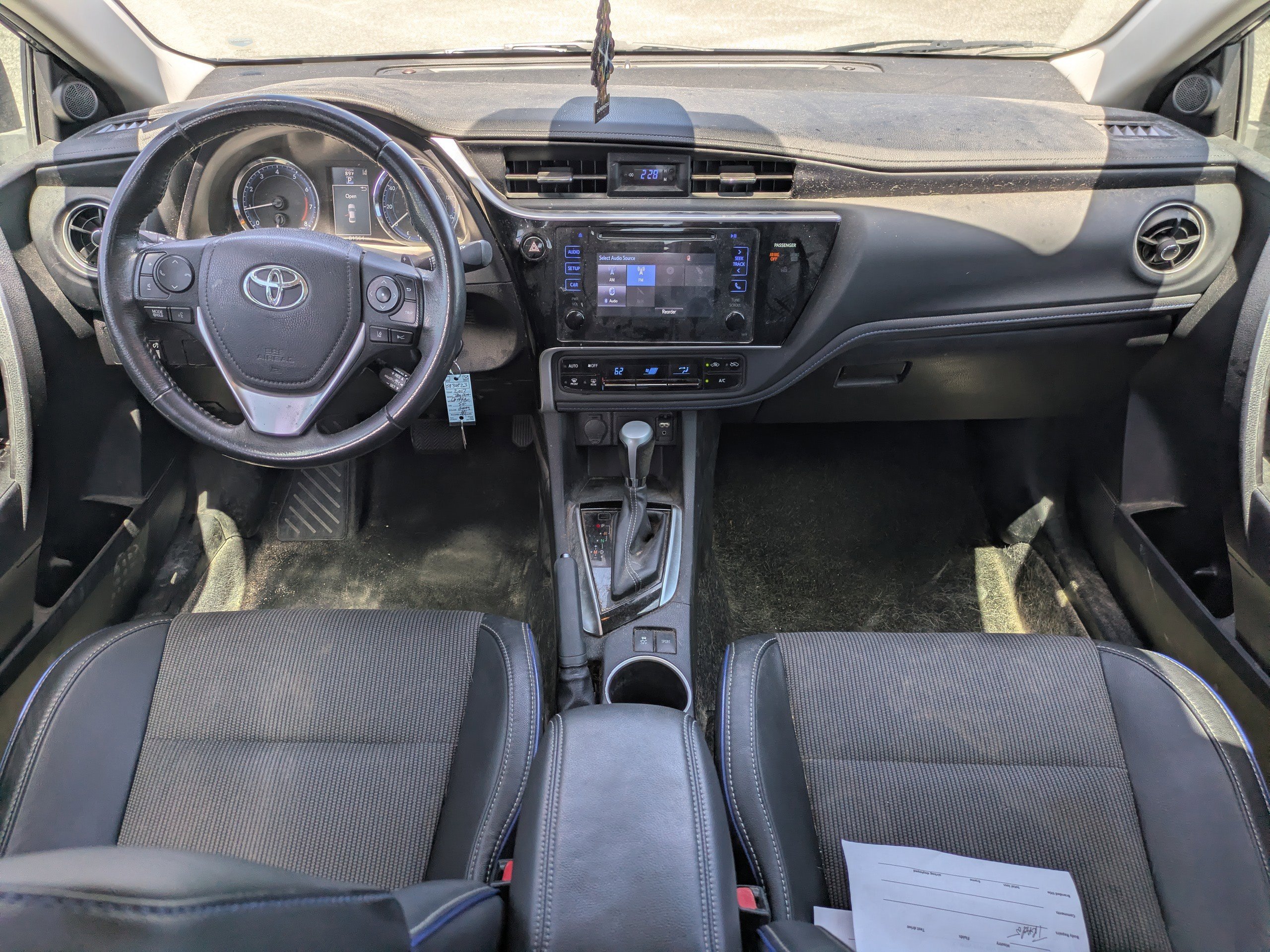 Used 2017  Toyota LE image 12