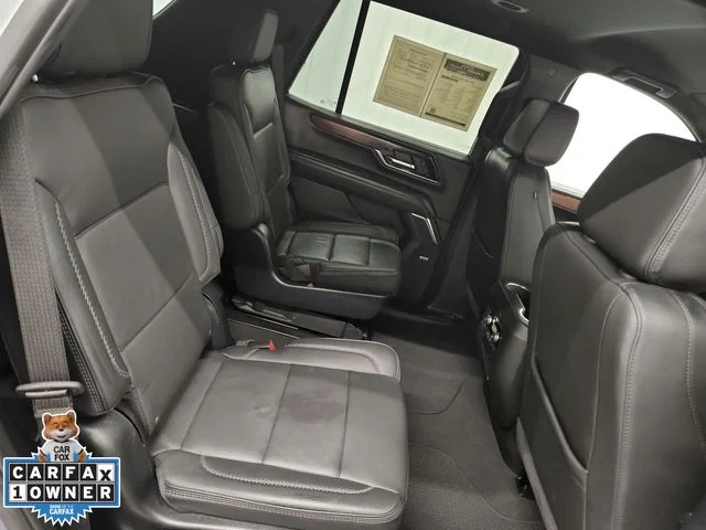 Used 2025 Silver GMC Denali image 43