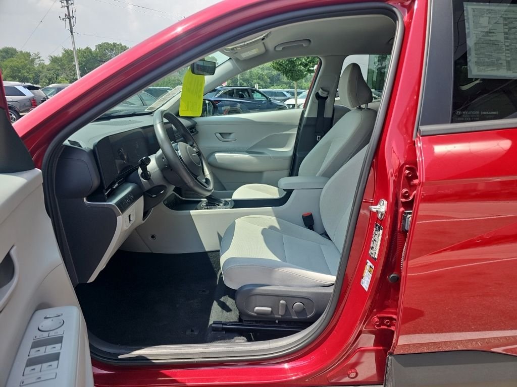 2024 Hyundai Kona SEL - Photo 9
