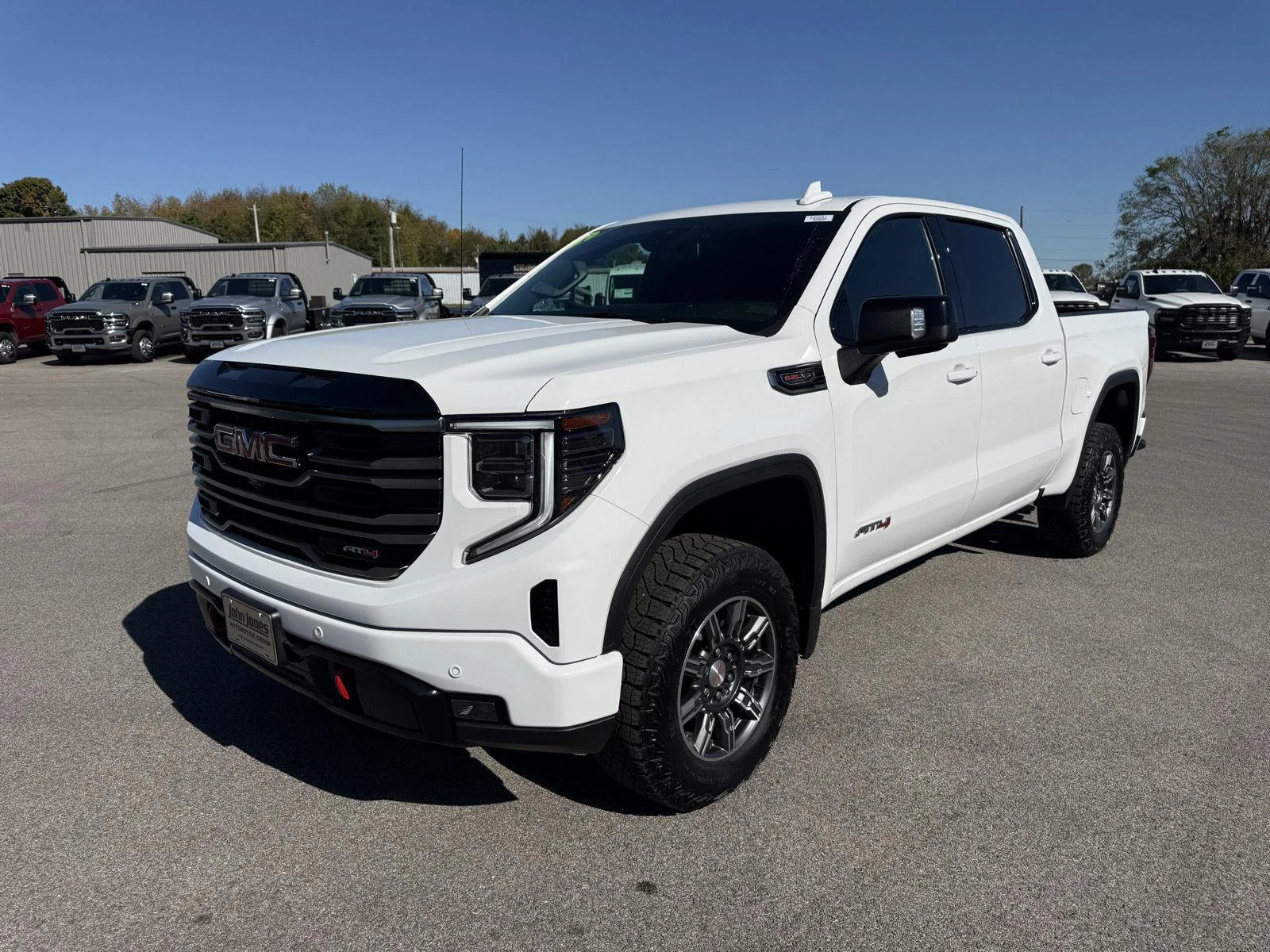 2025 GMC Sierra 1500 AT4